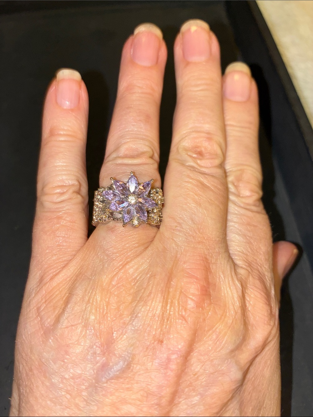 Elegant Purple Flower Cluster Stretch Ring